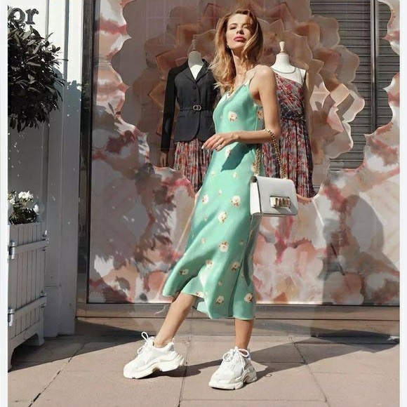 NWOT Zara Green Floral Satin Dress XS - Picture 3 of 10